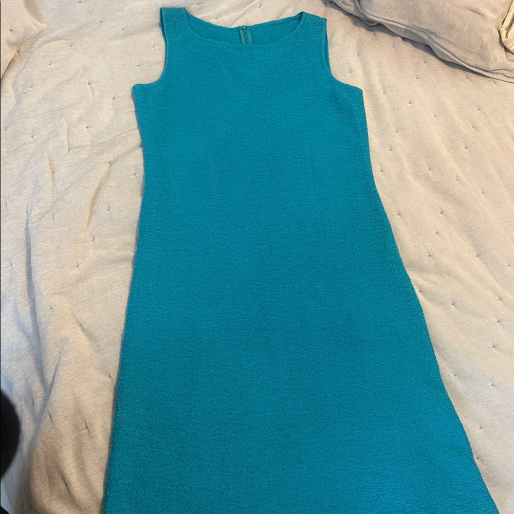 St. John Vibrant Teal Sleeveless Midi Shift Dress